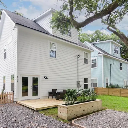 Southern Charming New Home Mins To Beach & Dwntn